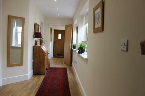 Mistletoe Cottage