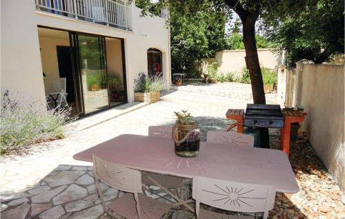 Apartment Rue Georges Brassens