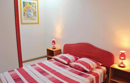 Holiday Home Impasse De L'�cluse K-741