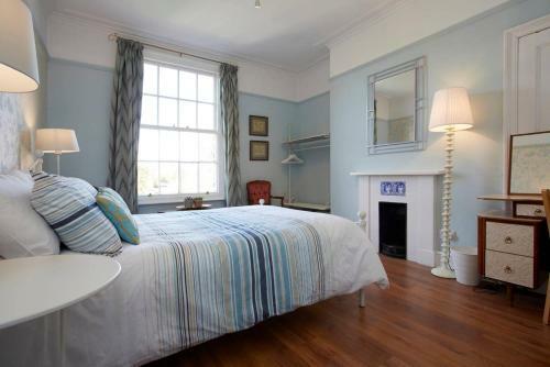 The Town House Central York