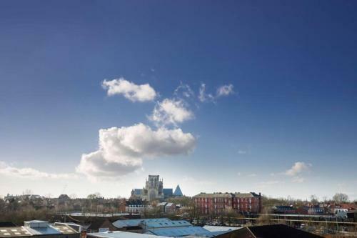 Apartamento 2 Bedroom Penthouse - Large Balcony - Minster View
