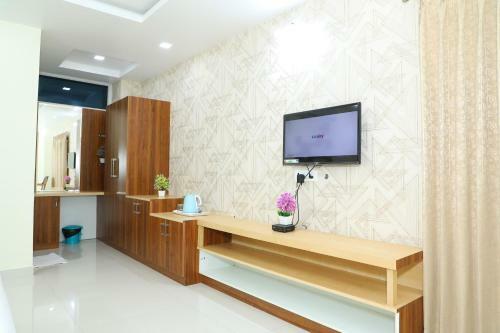 Hotel 8th Mile Suites