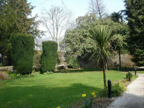 Detached Bungalow In North Cornwall