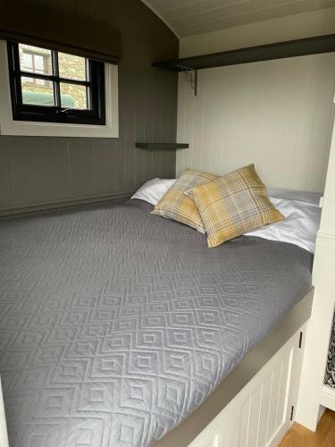 Lodge On The Moor Shepherds Huts
