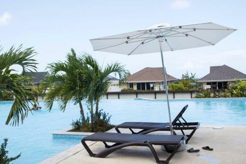 Modern And Cheerful 3 Bedroom Villa