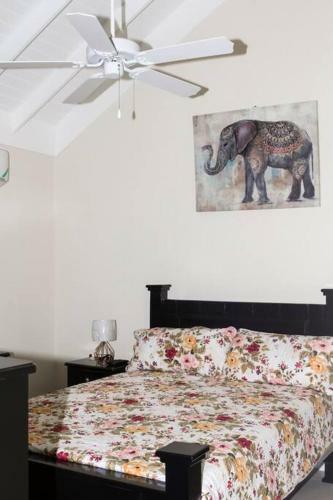 Modern And Cheerful 3 Bedroom Villa