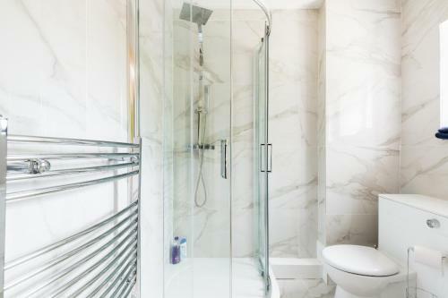 Umbrella Properties Private Apartment Birmingham