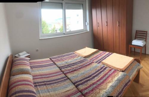 Azra Apartman