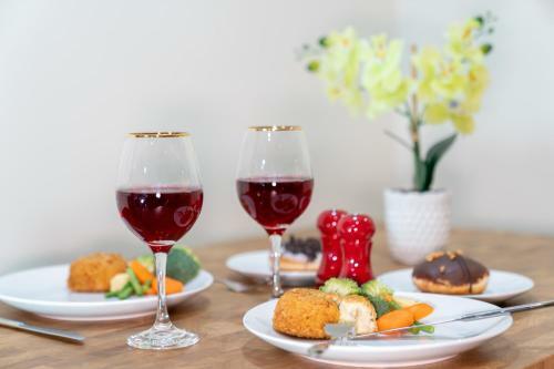 Avril Serviced Apartment