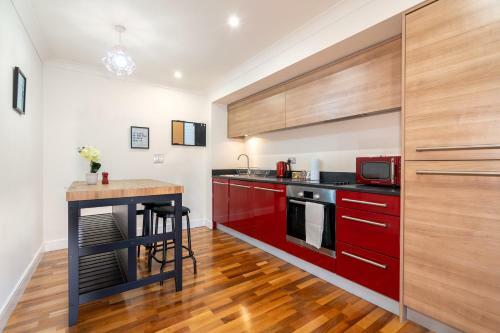 Avril Serviced Apartment