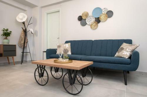 Anthis Apartment