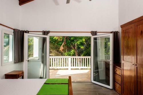 Hotel Ceiba Beach Resort And Residence