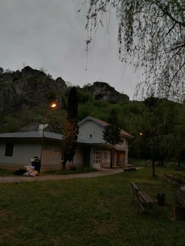 Apartman Dora