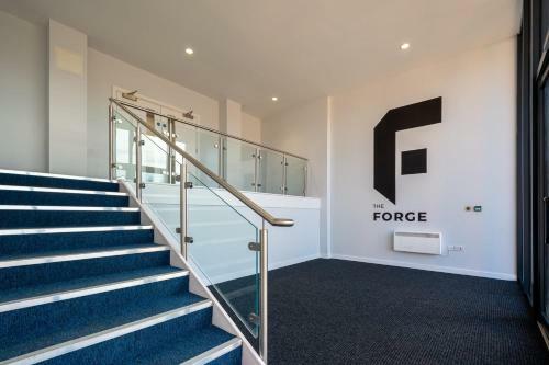 Contemporary 1 Bedroom Apartment In Central Birmingham