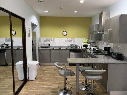 Apartamento Luxury 2bedroom 2bath Jaco Bay Condo With Large Pool