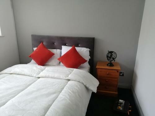 Immaculate 5-bed House In Central Birmingham