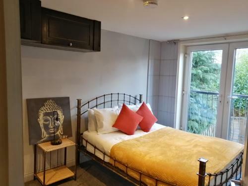 Immaculate 5-bed House In Central Birmingham