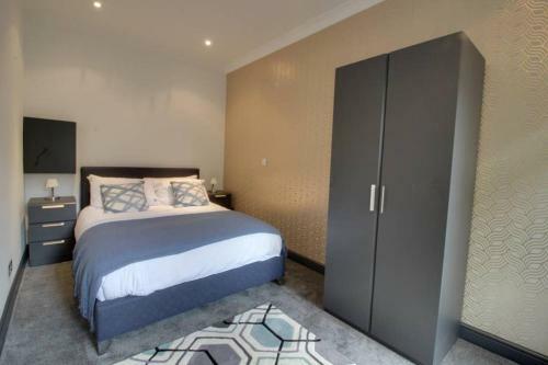Luxury Apartment 3 Minute Walk From New St Station