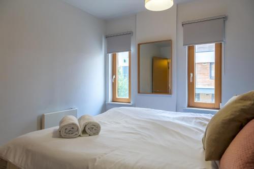 Pass The Keys Lush 2 Bed Apartment Central Free Parking