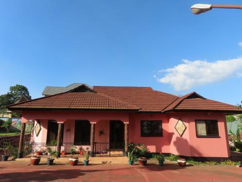 Maua House