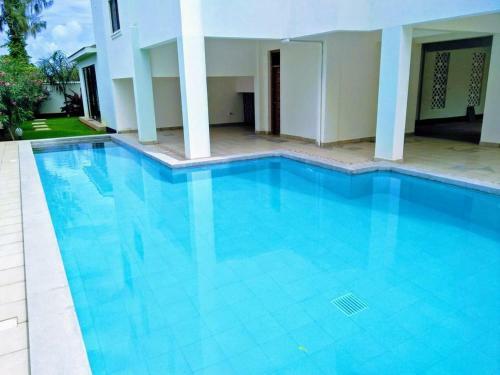 Keysam Luxury Apartment