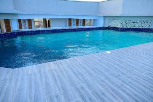 Le' Grand Consulate Apartment