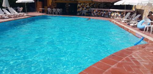 Uslan Hotel