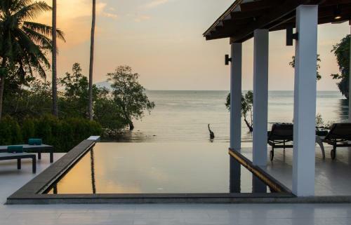 Villa The Beach House