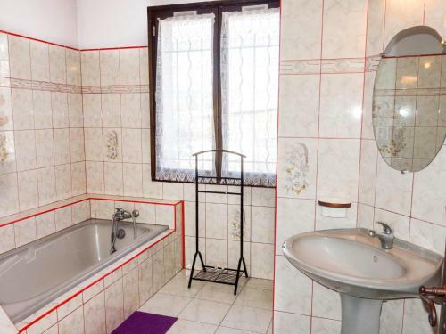 Holiday Home Rue Louis Braille Vauvert
