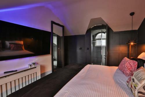 The Rockefeller Apartments