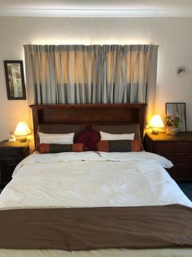 Bed & Breakfast A Cozy Room With It's Own Privacy