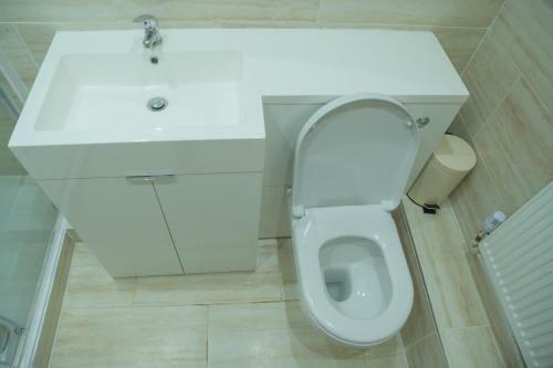 Inviting 1-bed House In Bradford