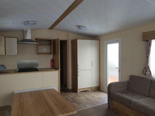 184 Unity Resort Brean
