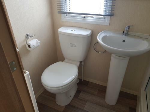 184 Unity Resort Brean