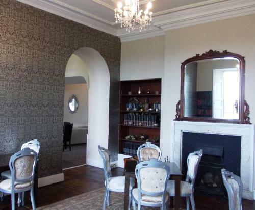 Bed & Breakfast The Clock House
