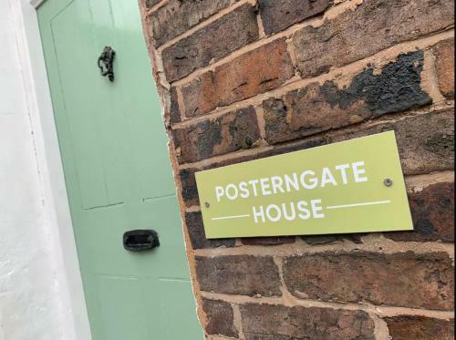 Postern Gate Townhouse