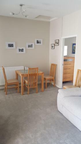 Art Studio Apartment