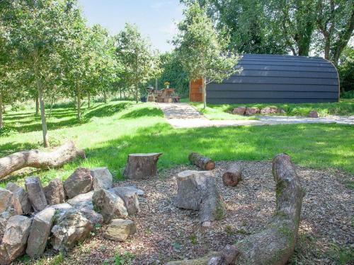 Glamping Pod 1 - Uk32322