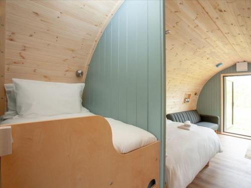 Glamping Pod 1 - Uk32322