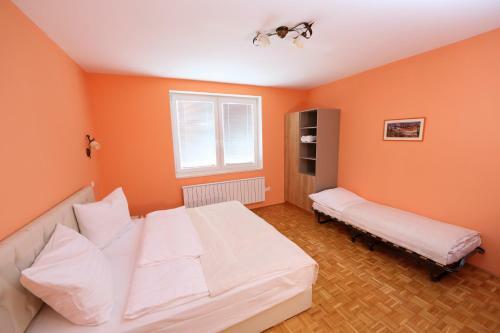 Bed & Breakfast Sobe Grabar