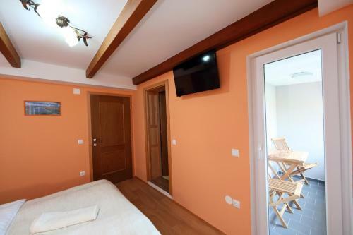 Bed & Breakfast Sobe Grabar