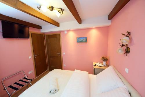 Bed & Breakfast Sobe Grabar