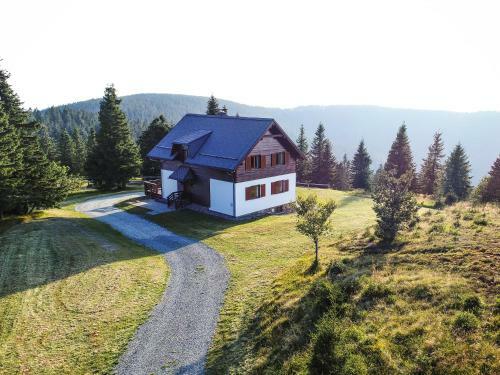Apartmaji Mara