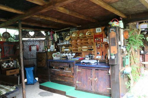 Frenk Cottage 5 Km From The Airport