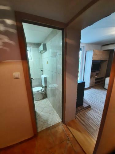 Apartment At Tony