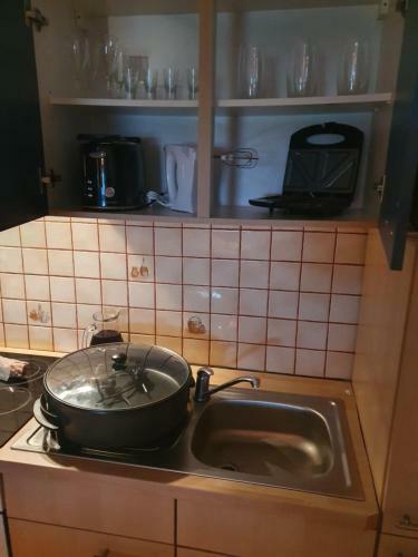 Apartment At Tony