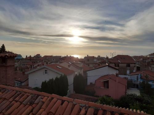 Apartamento Kat-y Terrace With Excellent View