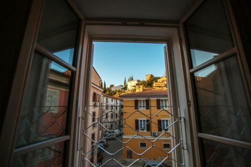 Azzurro Apartment