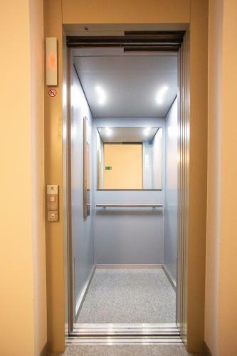 Azzurro Apartment
