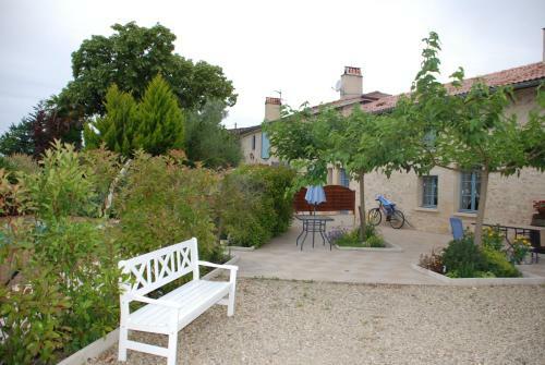 Bed & Breakfast Chambres D'h�tes Du Clos Semper Felix